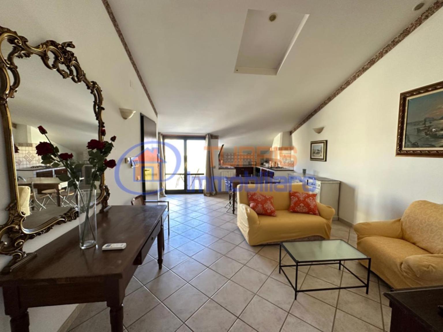 La Mansarda Di Via Galilei Apartment Porto Torres Bagian luar foto