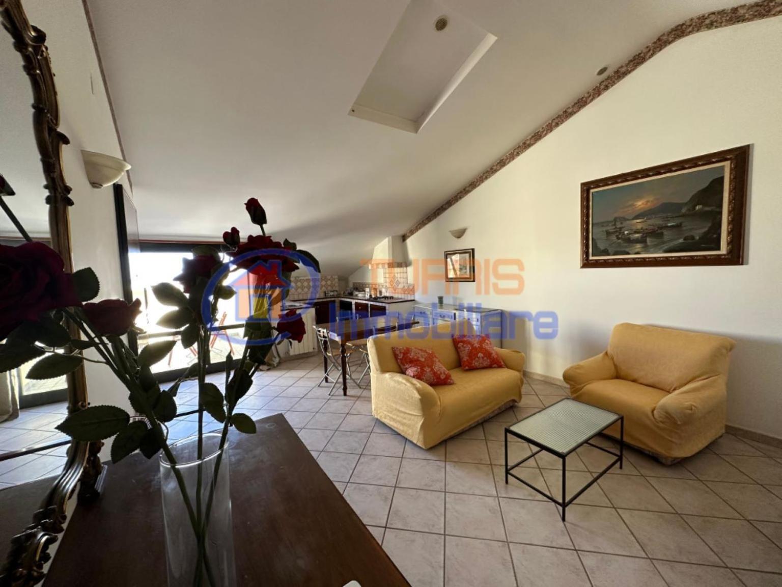 La Mansarda Di Via Galilei Apartment Porto Torres Bagian luar foto