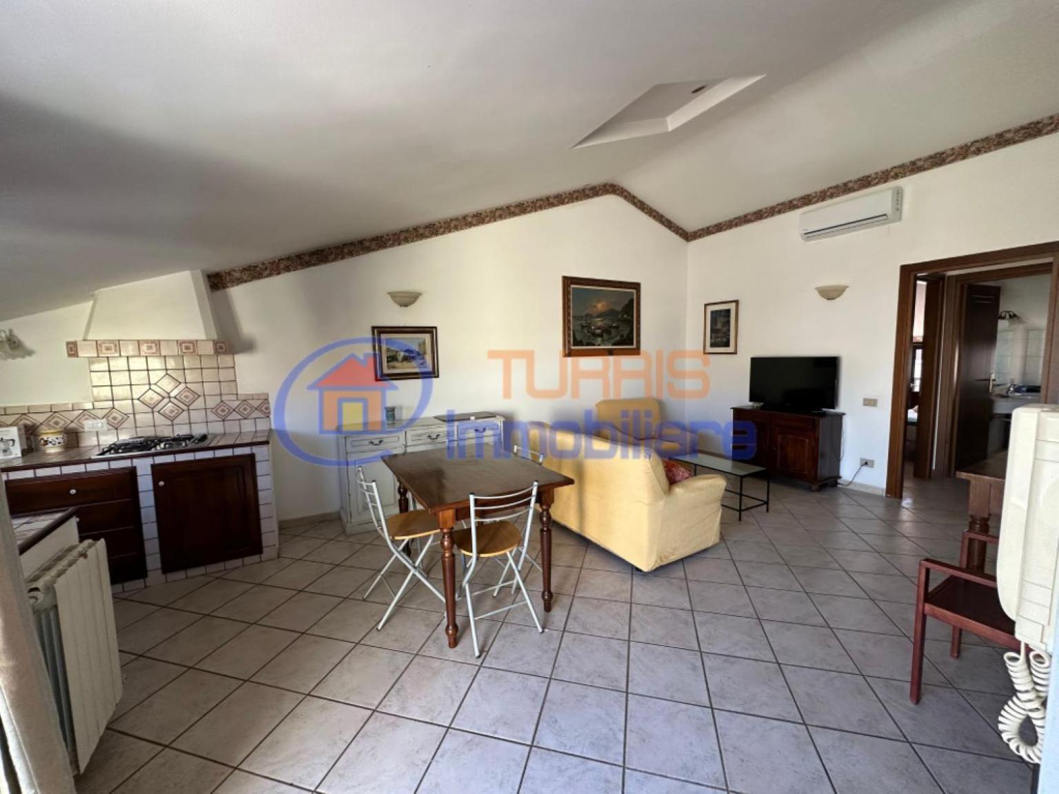 La Mansarda Di Via Galilei Apartment Porto Torres Bagian luar foto