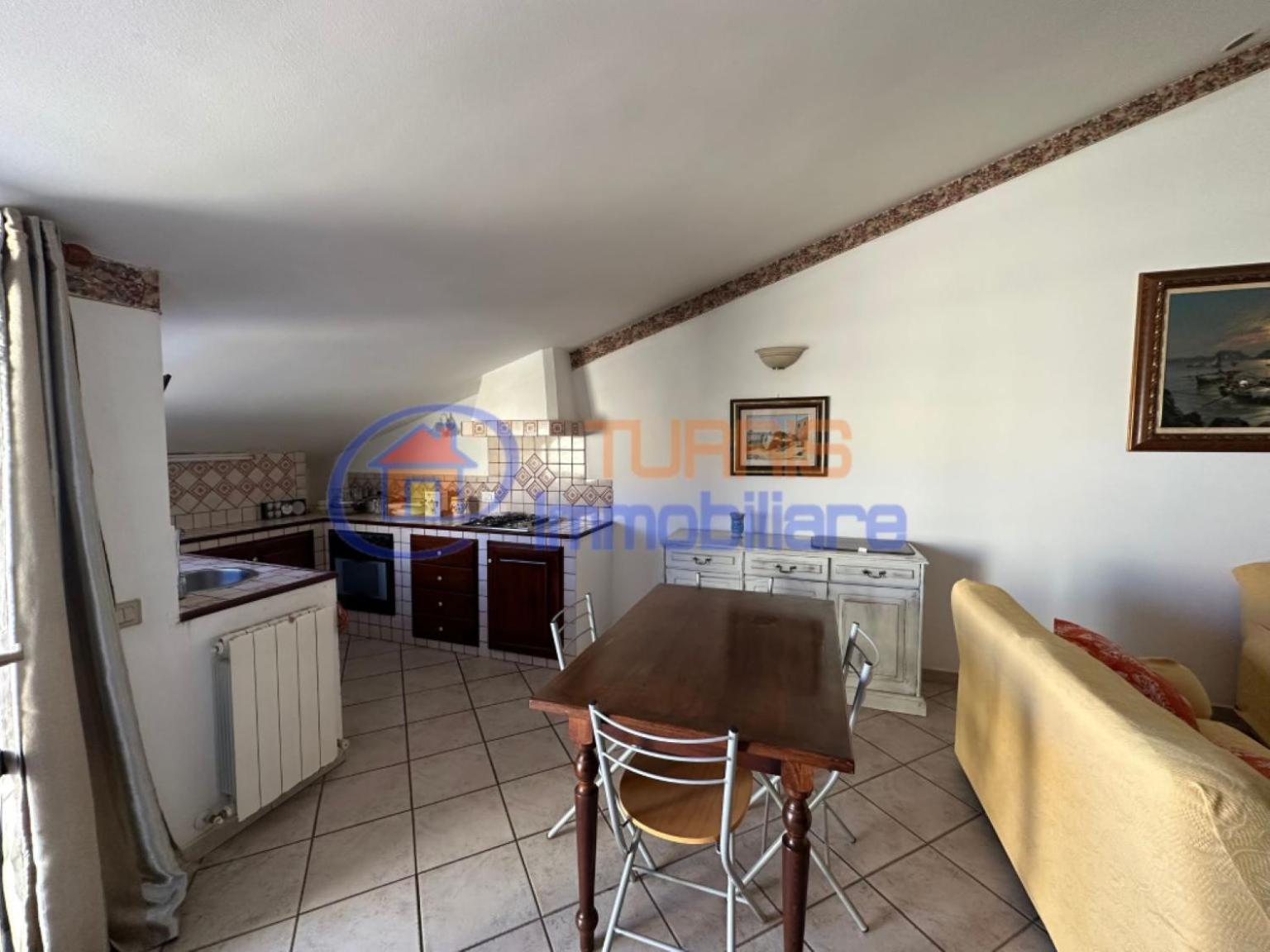 La Mansarda Di Via Galilei Apartment Porto Torres Bagian luar foto